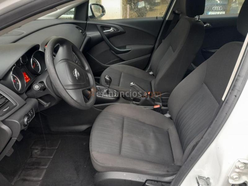 Opel Astra 1.4 Essentia