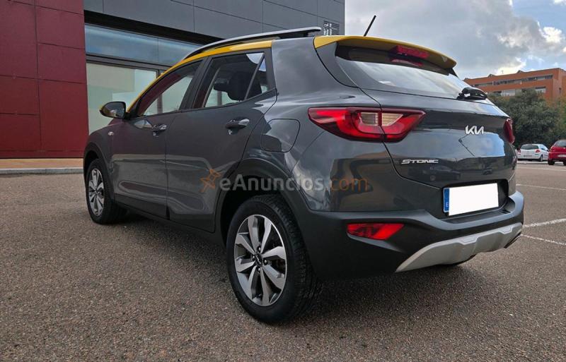 Kia Stonic 1.2 DPI 84CV. CONCEPT MUY BUEN ESTADO