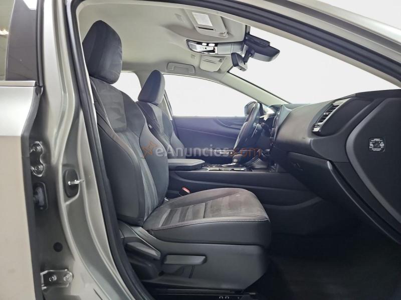 Lexus UX 2.0 300h UX Plus