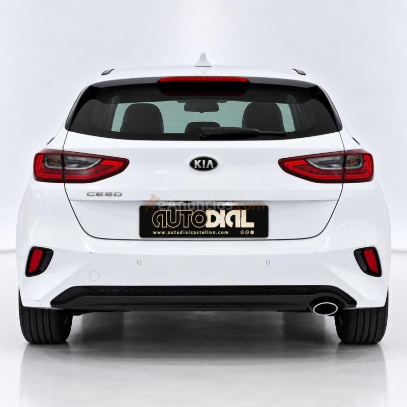 Kia Ceed 1.6 CRDi 100kW (136CV) Drive