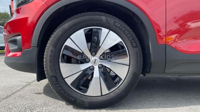 Volvo XC40 2.0 D3 BUSINESS PLUS AUTO 4WD 5P