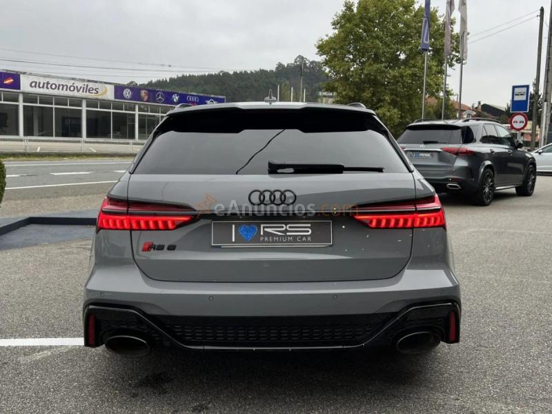 Audi A6 RS6 Avant 
