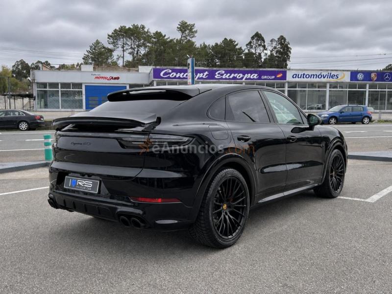 Porsche Cayenne GTS Coupé 