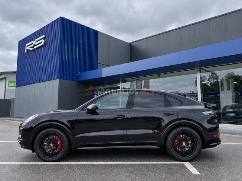 Porsche Cayenne GTS Coupé 