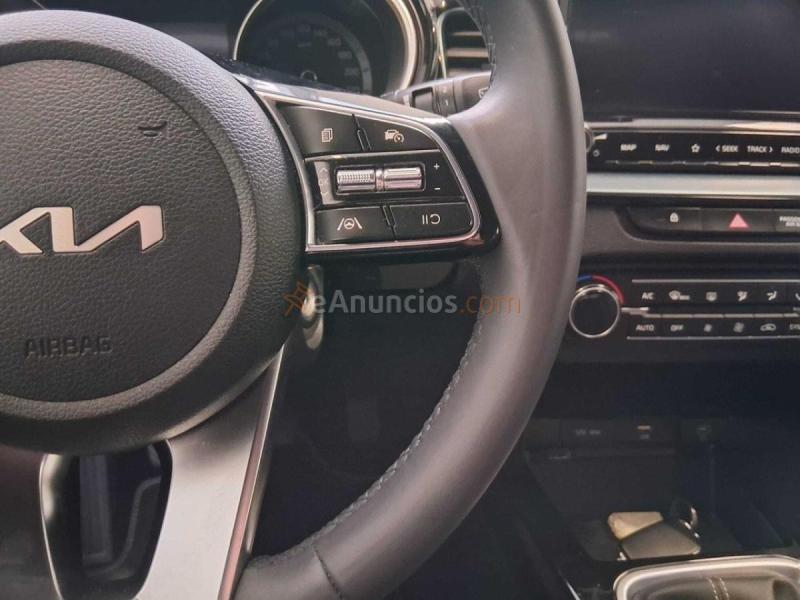 Kia Ceed Berlina 1.0 T-GDI 74KW STYLE EDITION 100 5P