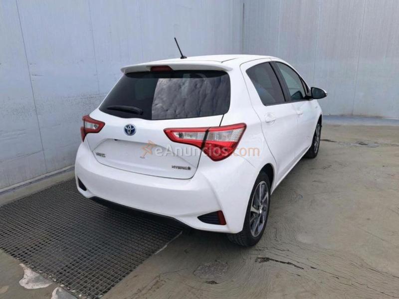 Toyota Yaris 5p 100H Feel