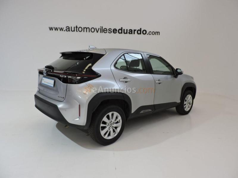 Toyota Yaris Cross Hybrid 120H Business Plus