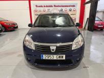 Dacia Sandero Laureate 1.2 16v 75 CV Dacia Sandero 1.2 16V gasolina, compacto, amplio y sencillo de mantener, ideal para ciudad,