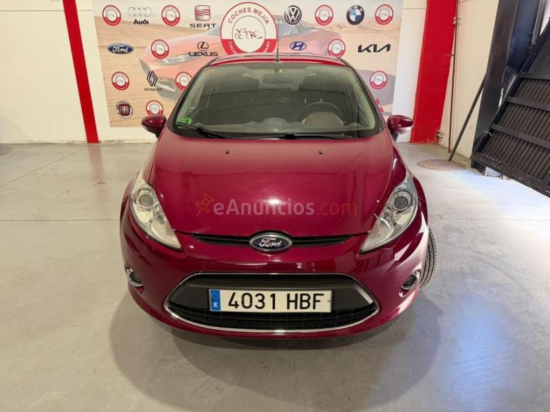 Ford Fiesta 5p Titanium 1.4 Aut. Ford Fiesta 1.4 Titanium automático,