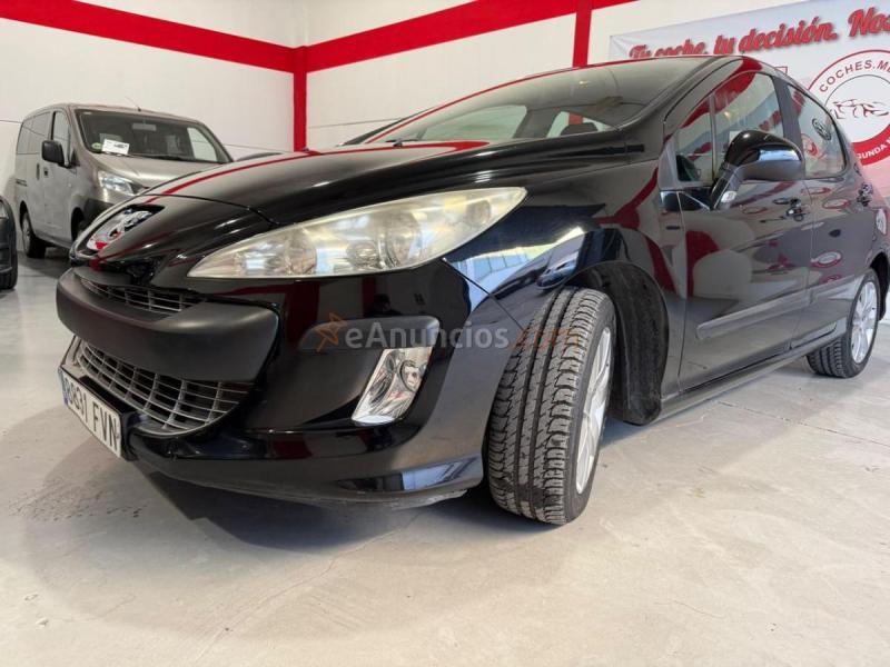 Peugeot 308 5p Premium 1.6 HDi 110 CV FAP Peugeot 308 1.6 HDi 110 FAP Premium