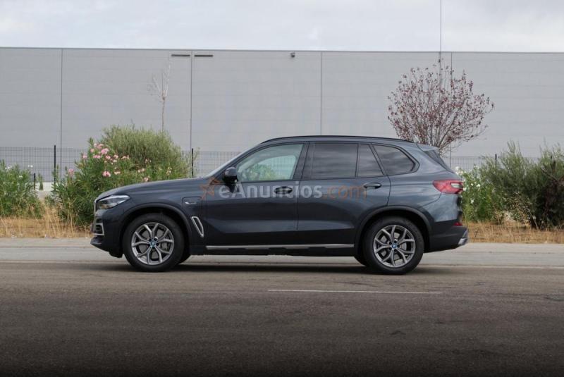 BMW X5 xDrive45e Xline