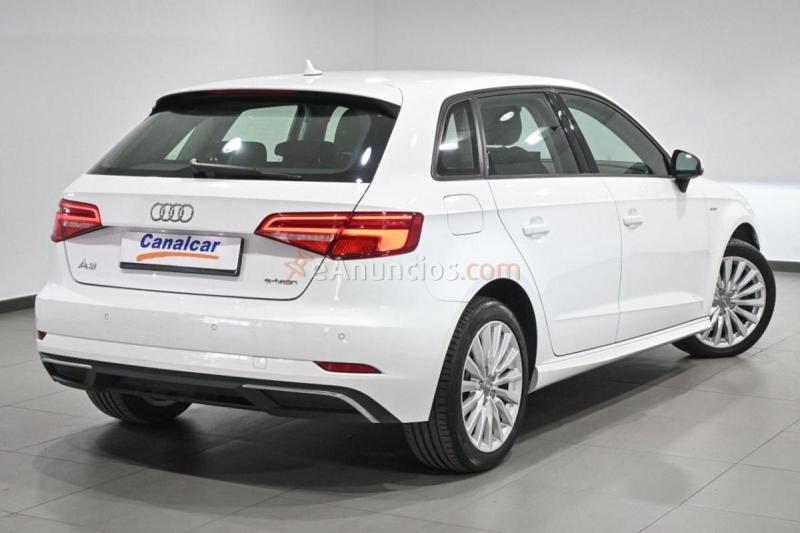Audi A3 Sportback e-tron S tronic 6 vel. 