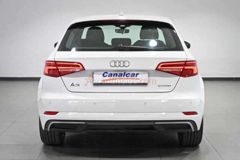 Audi A3 Sportback e-tron S tronic 6 vel. 
