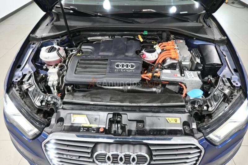 Audi A3 Sportback e-tron S tronic 6 vel. 