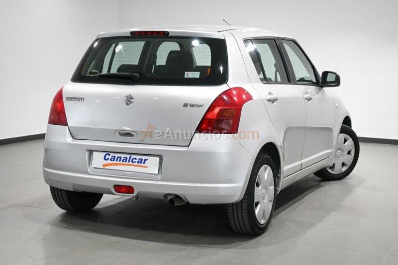 Suzuki Swift 5p 1.3 GL 