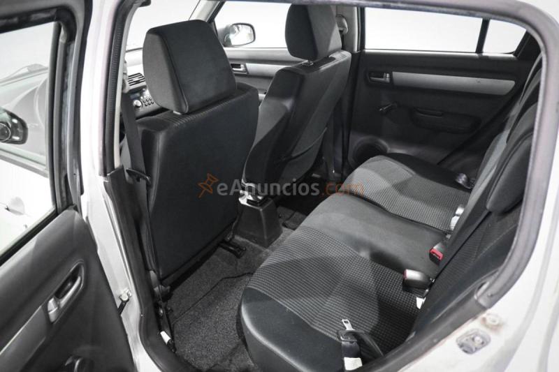 Suzuki Swift 5p 1.3 GL 