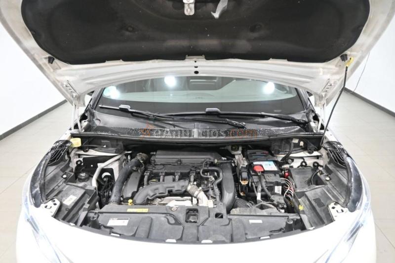 Peugeot 5008 5008 Allure 1.6 THP 165 EAT6 7 plazas 