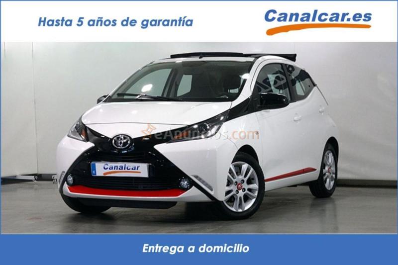Toyota Aygo Aygo 5p 70 x-sky 
