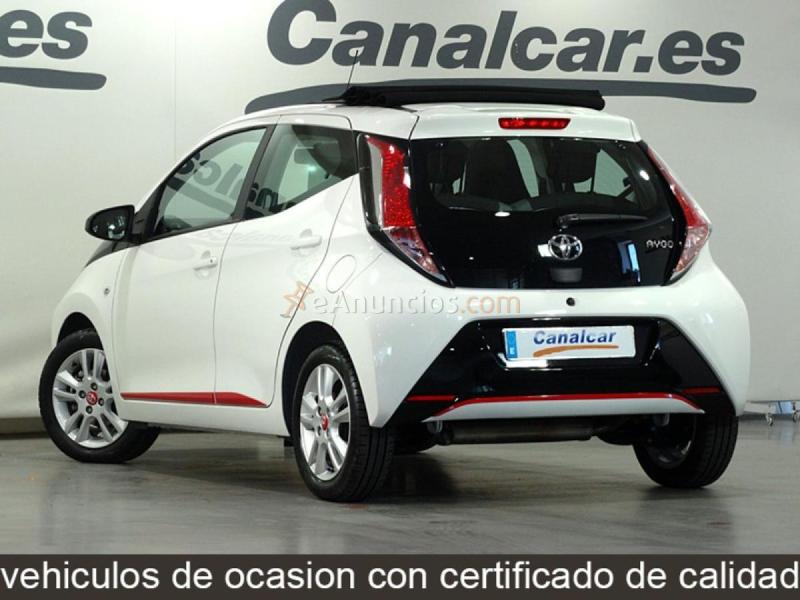 Toyota Aygo Aygo 5p 70 x-sky 