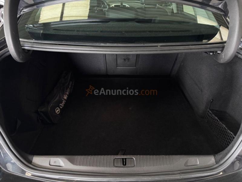 Opel Astra Selective 136CV