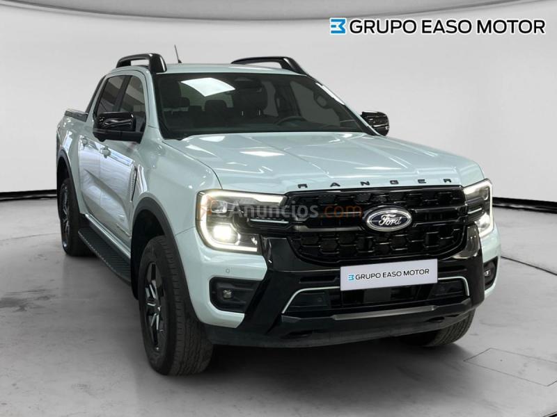 Ford Ranger 2.3 PHEV DOBLE CABINA STORMTRAK 4WD AT 282 4P