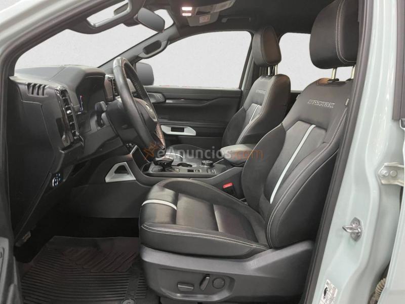 Ford Ranger 2.3 PHEV DOBLE CABINA STORMTRAK 4WD AT 282 4P