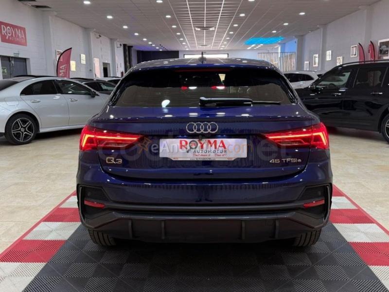AUDI Q3 Sportback 45 TFSI e S tronic Advanced