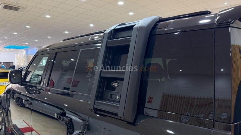 Land Rover Defender X-Dynamic HSE