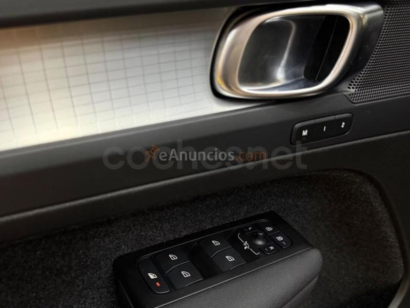 VOLVO XC40 1.5 T4 Recharge PHEV Plus Bright Auto