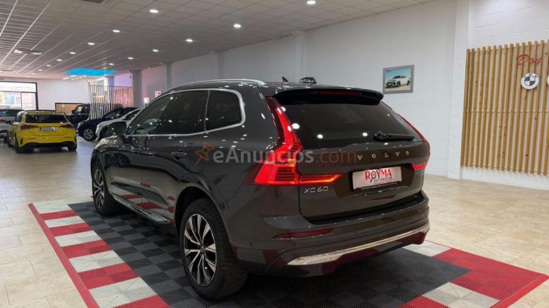 Volvo XC60 Plus Bright