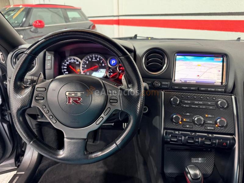 NISSAN GT-R 3.8 V6 Premium Edition