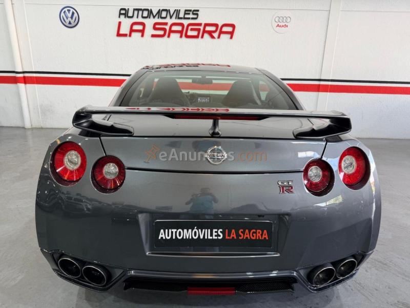 NISSAN GT-R 3.8 V6 Premium Edition