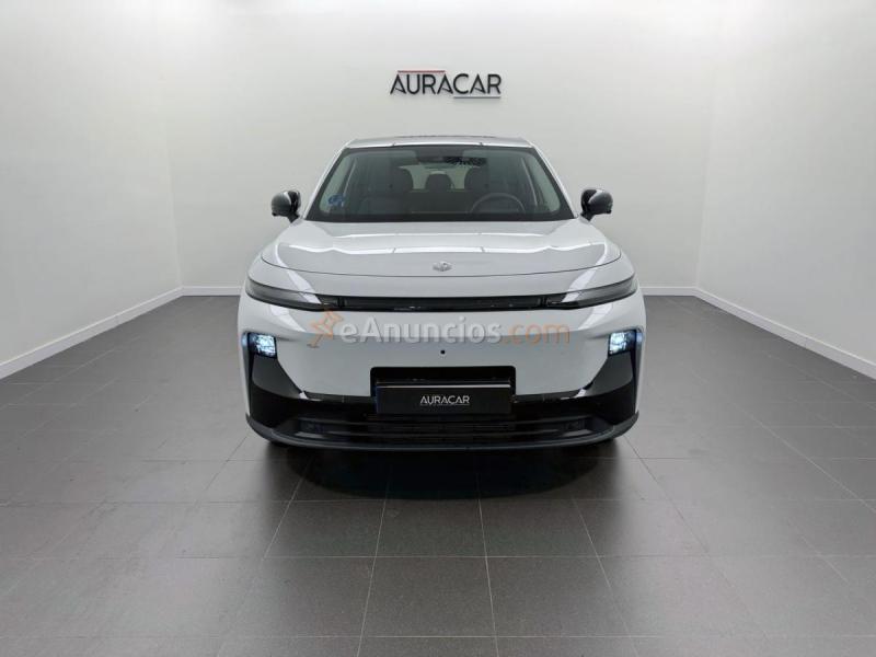 Leapmotor B10 REEV 18.8 kWh Design Auto 