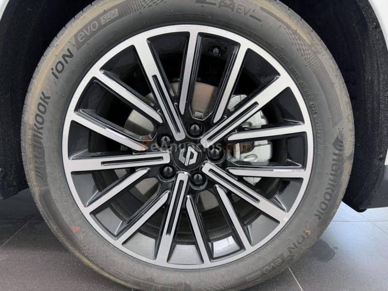 Leapmotor B10 REEV 18.8 kWh Design Auto 
