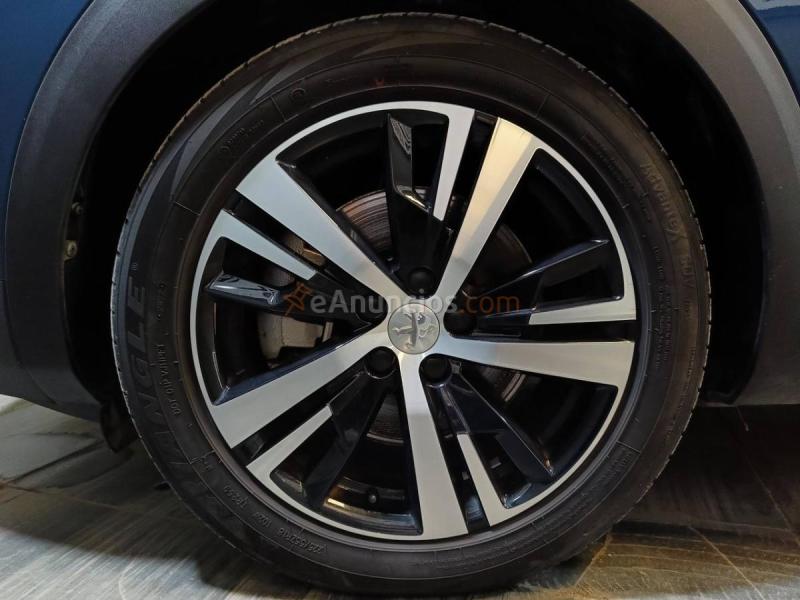 Peugeot 3008  225 e-EAT8 GT