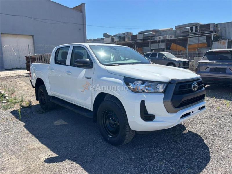 Toyota Hilux 2.4 D-4D 150CV Cab Doble GX AT HVO100