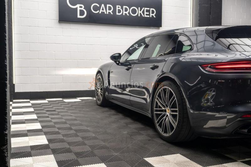 Porsche Panamera 4 E-Hybrid Sport Turismo