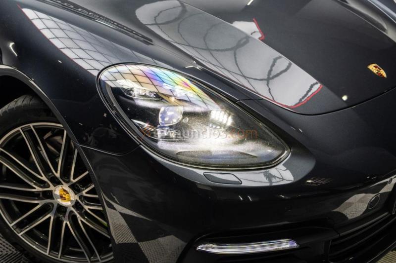 Porsche Panamera 4 E-Hybrid Sport Turismo