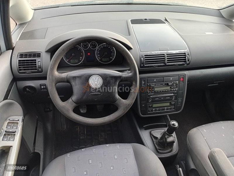 Volkswagen Sharan 1.9 TDI 130 CV 7 PLAZAS. de 2005 con 304.000 Km por 3.000 EUR. en Murcia