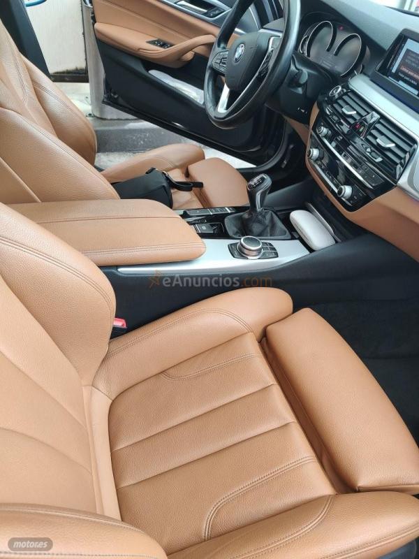 BMW Serie 5 520d de 2018 con 135.500 Km por 19.300 EUR. en Madrid