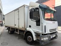 Iveco eJolly EUROCARGO 6.0D CAJA CERRADA RAMPA ELEVADORA KLIMA AC de 2005 con 870.000 Km por 10.900 EUR. en Granada