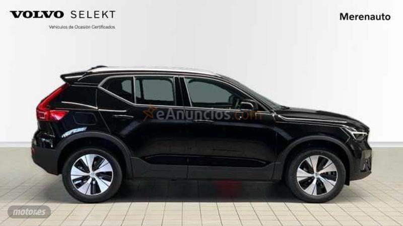 Volvo XC40 2.0 B3 MHEV CORE DCT 163 CV de 2026 con 11.522 Km por 34.500 EUR. en A Coruna
