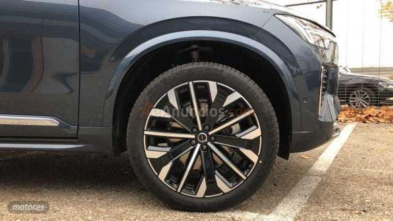 Volvo XC 90 2.0 B5 P MHEV PLUS BRIGHT AWD AUTO 250 5P 7 Plazas de 2025 con 363 Km por 69.995 EUR. en Valladolid
