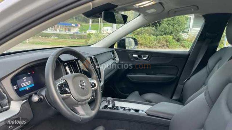 Volvo XC 60 2.0 B5 P PLUS DARK AUTO 4WD 5P de 2025 con 21.695 Km por 43.900 EUR. en Vizcaya