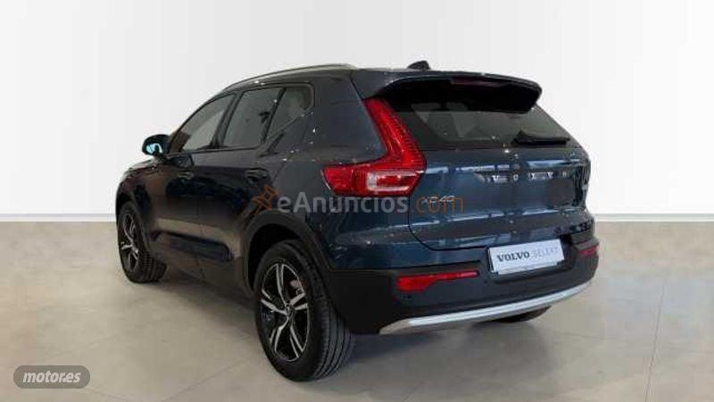 Volvo XC40 2.0 B3 MHEV CORE DCT 163 5P de 2026 con 30.487 Km por 34.500 EUR. en Ciudad Real