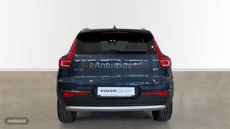 Volvo XC40 2.0 B3 MHEV CORE DCT 163 5P de 2026 con 30.487 Km por 34.500 EUR. en Ciudad Real