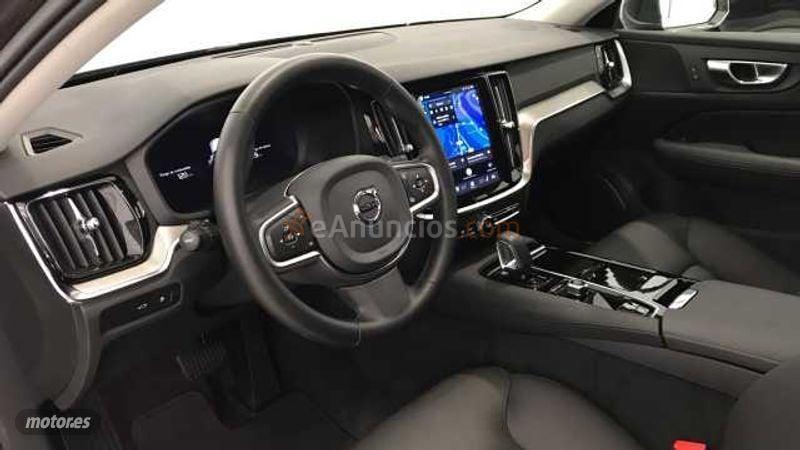 Volvo V 60 2.0 T6 RECHARGE CORE AUTO 4WD 350 5P de 2025 con 24.903 Km por 40.990 EUR. en Ourense
