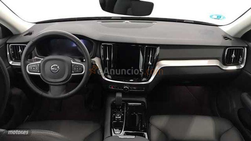 Volvo V 60 2.0 T6 RECHARGE CORE AUTO 4WD 350 5P de 2025 con 24.903 Km por 40.990 EUR. en Ourense