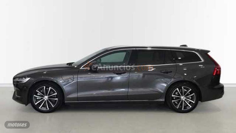 Volvo V 60 2.0 T6 RECHARGE CORE AUTO 4WD 350 5P de 2025 con 24.903 Km por 40.990 EUR. en Ourense