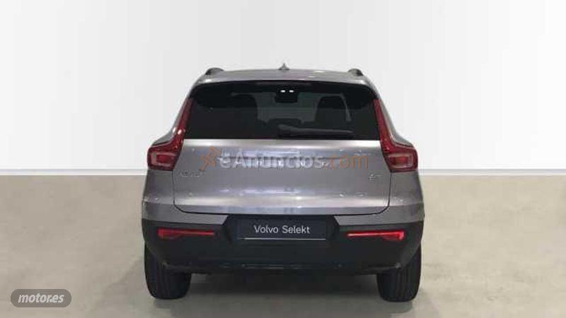 Volvo XC40 2.0 B3 MHEV PLUS DARK DCT 163 5P de 2025 con 17.116 Km por 41.990 EUR. en Ourense